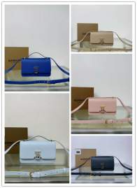 Picture of Burberry Handbags _SKUfw154570982fw